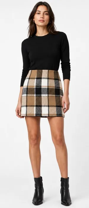 NWT Women’s Plaid Mini Skirt Size Medium Tan Black Cream Preppy Y2K thumbnail 1