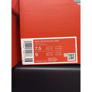 Nike Air Pegasus 2005 Shoes Size 9 Womens / 7.5 Mens Metallic Silver HQ3031-002 thumbnail 9