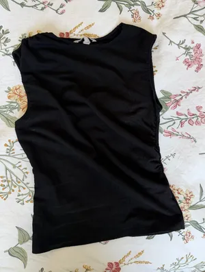 H&M Top thumbnail 1