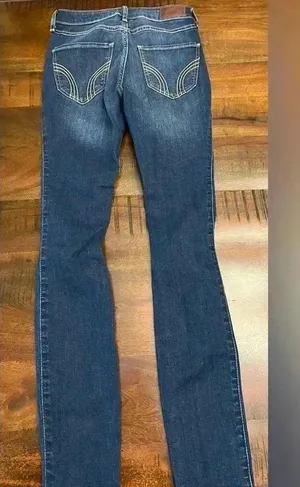 Hollister High Rise Super Skinny Jeans thumbnail 3