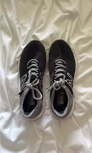 New Balance Roav Fresh Foam Shoes 8.5 thumbnail 2