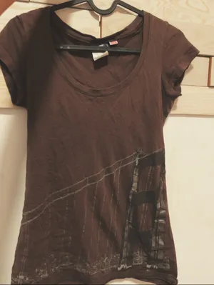 Adika style 🤎 Vintage Alstyle Graphic Tee thumbnail 1