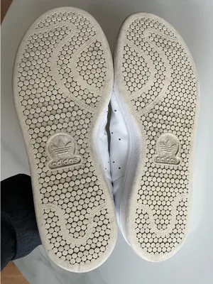 Adidas Women’s Stan Smith White Sneaker Size US8 thumbnail 4