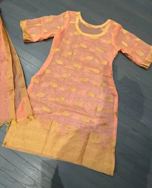 Indian Pakistani New Light Peach & Gold Organza Cotton Blend Stitched 2pc Suit thumbnail 7
