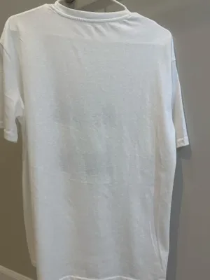 T shirt thumbnail 3