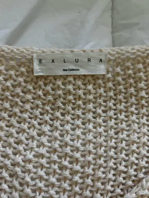 Women’s sweater Tan Size L thumbnail 3