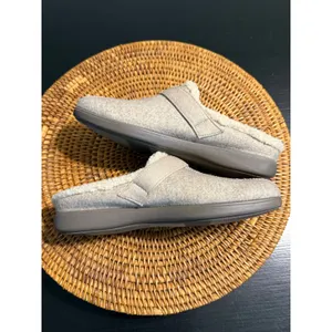 Bzees by LifeStride Womens Oatmeal Tan Faux Fur Lined Buckle Mule Slippers 7.5M‎ thumbnail 5