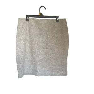 NWT Ann Taylor Silver Gray Shimmery Straight Pencil Skirt Size 14 Wool Blend thumbnail 4