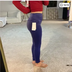 Athleta active wear tank. Fits Xs thumbnail 16