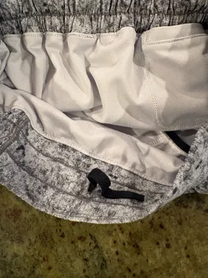 Lululemon Shorts thumbnail 5