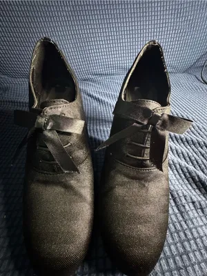 Vintage-style Ann Marino herringbone oxford heels thumbnail 8