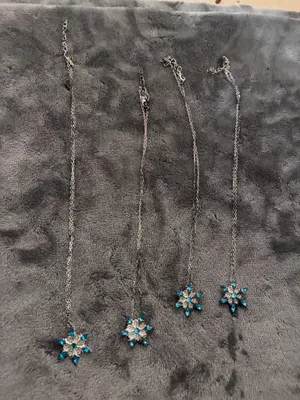 Blue Crystal Snowflake Necklace – Elegant Winter Pendant Multiple thumbnail 3