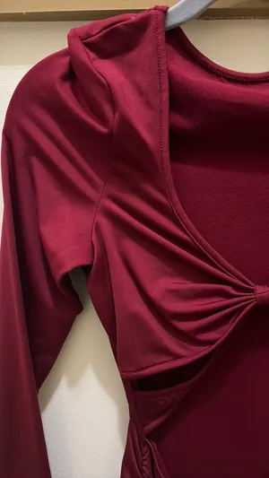 Red Bodycon Amazon Dress Mini Cut-Out Long Sleeve thumbnail 2