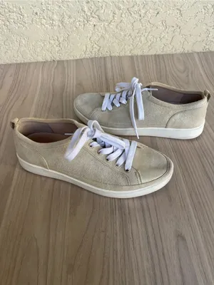 Vionic Winny Cream Suede Lace-Up Sneakers thumbnail 11