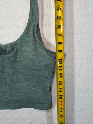 Lululemon Womens Align Tank Top Size 8 Built in Bra Athleisure Workout Gym thumbnail 6