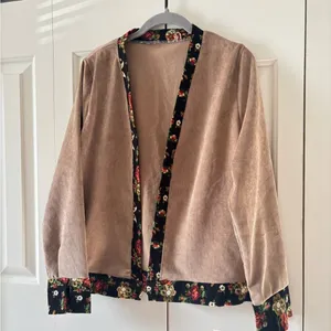 Floral Trim Tan Cardigan thumbnail 5