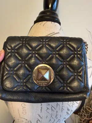 Kate Spade Black Quilted Pebbled Leather‎ Crossbody Bag Gold Turn Lock Hardware thumbnail 1
