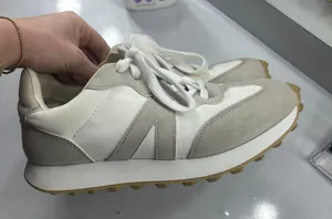MIA sneakers thumbnail 1