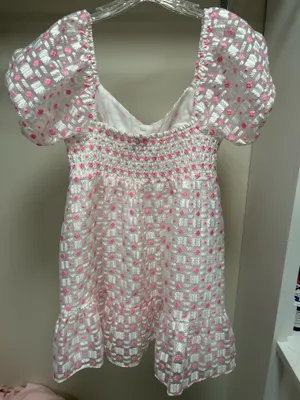 Boutique white dress with pink embroidery thumbnail 4