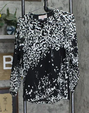 NEW Laurie Felt Womens Long Sleeve Lined Blouse Shirt Top Black / White 2XS thumbnail 1