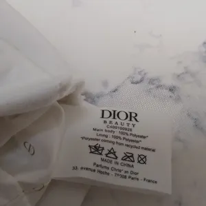 DIOR White Velvet Beauty pouch With Gold Dior Logo Limited Edition New No Tag thumbnail 7