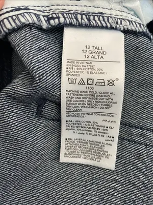 Old Navy High-Waisted Wow Wide-Leg Jeans Size 12 Tall thumbnail 16