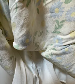 Dress thumbnail 4