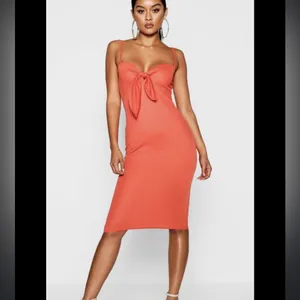 NWT boohoo red front tie knot bodycon scuba midi dress spaghetti straps thumbnail 2