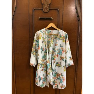 Plum Pretty Sugar XS Floral Kimono Robe Open Front Lightweight Cardigan EUC thumbnail 3