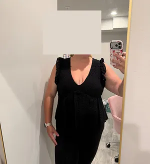 Black Eyelet Peplum Sleeveless Top thumbnail 2