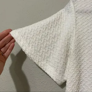 Sunday In Brooklyn White Textured Short Sleeve V Neck Sweater Womens M Top thumbnail 8