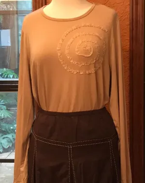 Relisted Tan Size 14 thumbnail 1