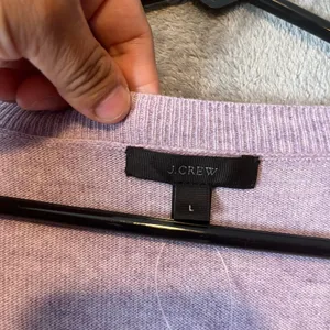 J.Crew Lavender Purple V-Neck Sweater With Shirt Cuffs Wool Blend Size Large New thumbnail 5