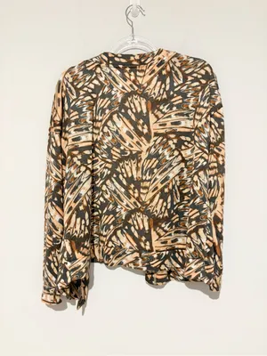 Joyspun Women‎ butterfly Hacci Knit V-Neck Cardigan Lightweight TAN size medium thumbnail 3