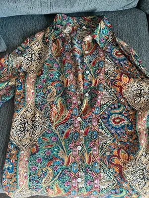 Multi color long sleeve button blouse Multiple Size M thumbnail 1