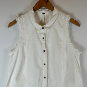 Free People White Sleeveless Button Down Shirt Top Frayed Edges Boho‎ S thumbnail 4