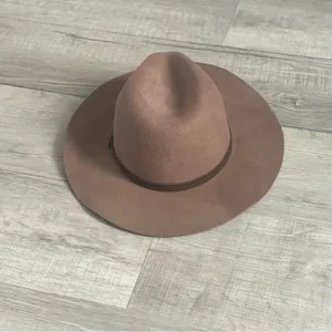 Light Brown Hat thumbnail 3