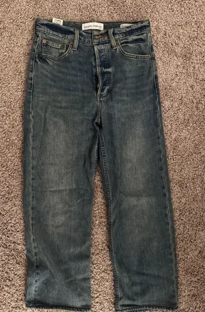 Denim Forum Arlo Aritzia High-Rise Straight thumbnail 1