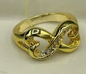 Gold Tone CZ Interlocking Heart Ring Size 6.25 New on Card thumbnail 1