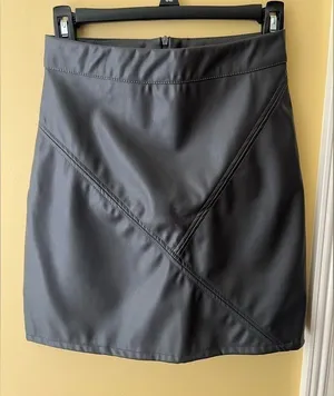Boutique Dark gray Short faux Leather Skirt size Small thumbnail 1