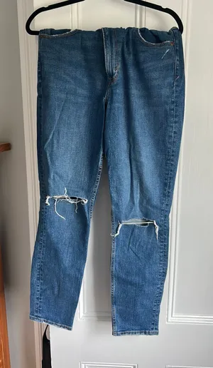 Abercrombie Skinny Jeans thumbnail 1