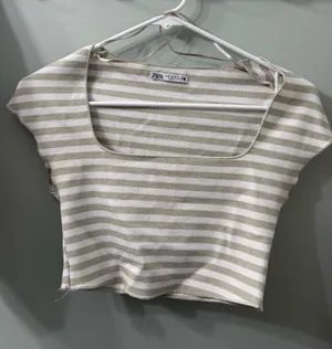 ZARA Crop Top thumbnail 1