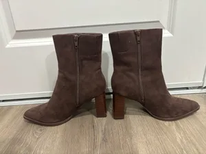 Boots  thumbnail 2