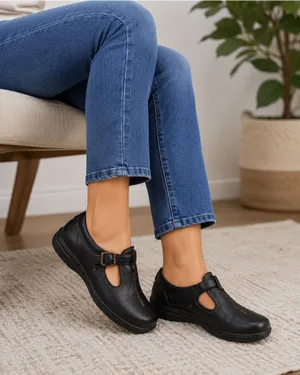 Clarks Unstructured Mary Jane Leather Comfort Shoes Black Women’s 7.5M thumbnail 1
