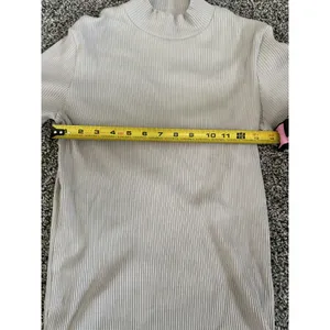 UNIQLO off-white ribbed long-sleeve knit turtleneck top M thumbnail 8