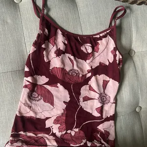 Non Signe Maroon Mesh Floral Cami Tank Size Small thumbnail 4