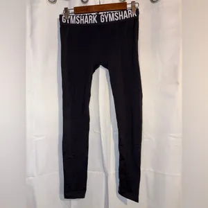 Gymshark Fit Leggings Black Women Size Small Athletic Wear Logo Waist Band thumbnail 3