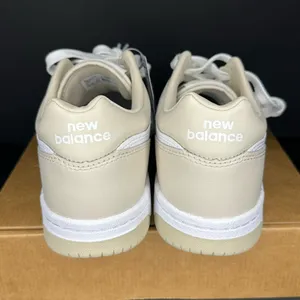 NWT New Balance 480 Beige Cream White Leather Sneakers Mens 7.5 Womens 9 No Box thumbnail 6