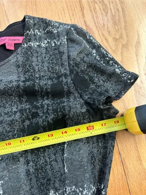 Betsey Johnson Gray Black Abstract Plaid Knit Skater Dress Womens Size 8 thumbnail 6