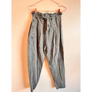 Free People Pants Women XS Olive Green Paperbag‎ Waist Tapered Casual Trousers thumbnail 3